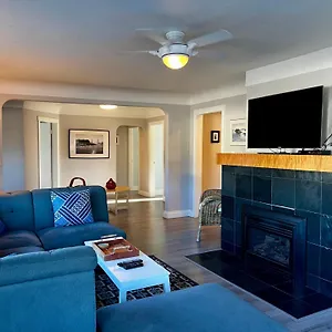 Buccaneer 3*, Nanaimo Canada